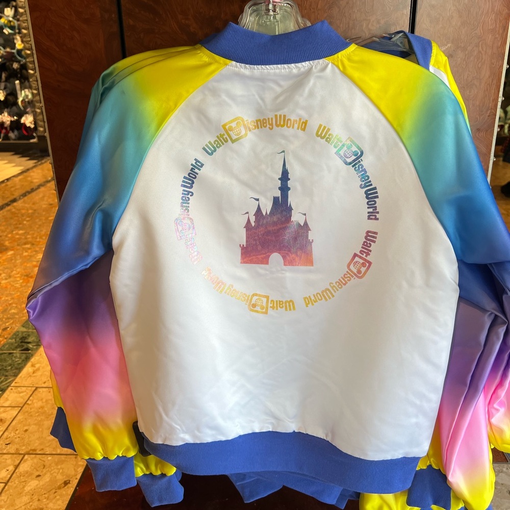 (L) NEW RELEASED!! Disney Cinderella Castle Zip Up Jacket WDW